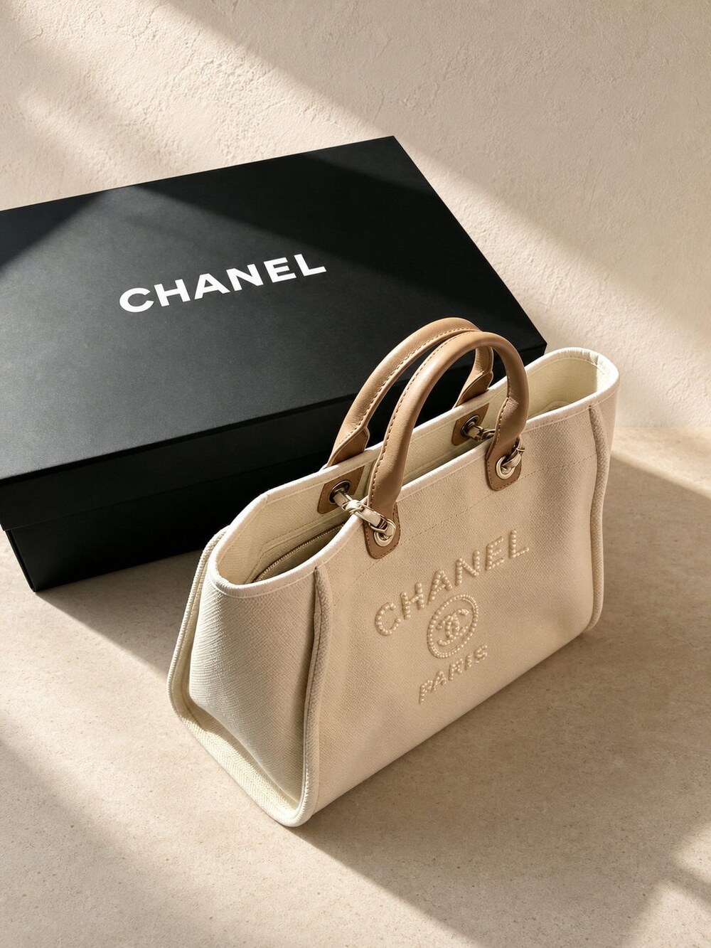 Chanel Medium Deauville Carryall Crafted in White Canvas - Picture 2 of 9